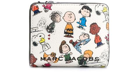 marc jacobs peanuts wallet